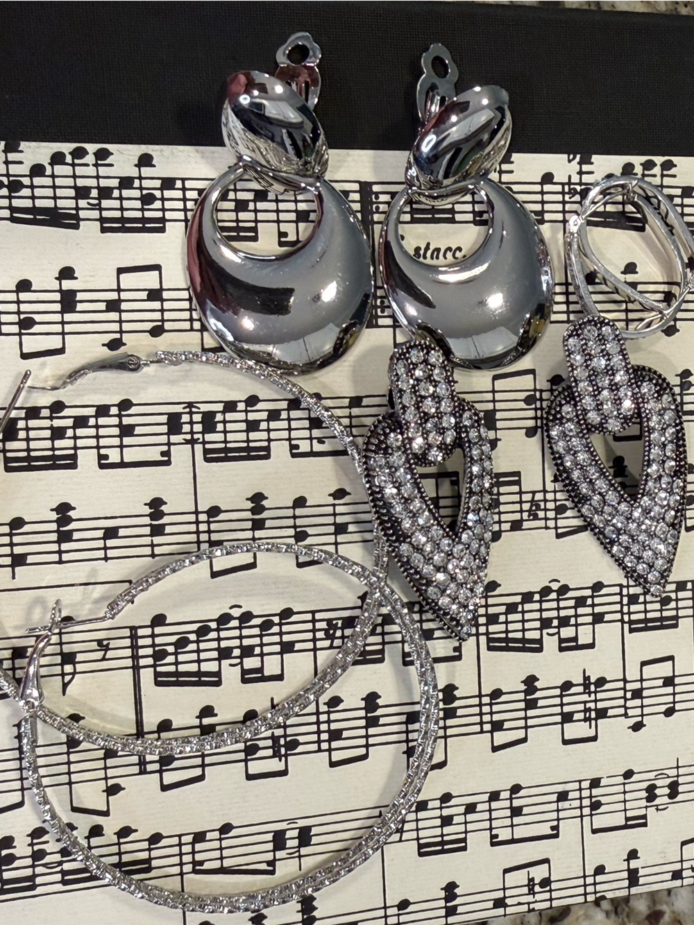 Silver avant garde chic hoop dangle rhinestone earring set of 4.